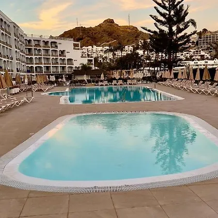 Apartment Seafront
