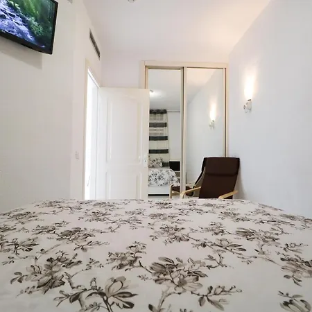 Apartment Seafront *